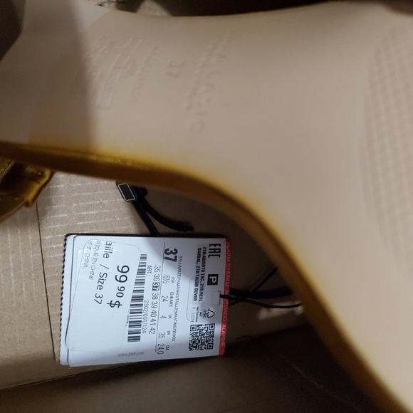 GEOMETRIC MID HEEL SHOES WITH RHINESTONES - Picture 11 of 14